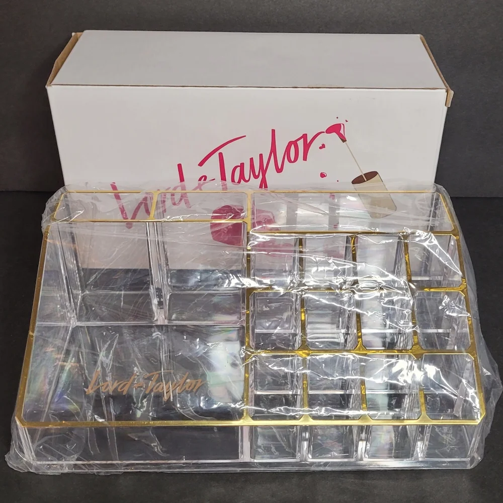 Lord & Taylor Vanity Make Up Caddy NIB Clear & Gold Ltd Editio